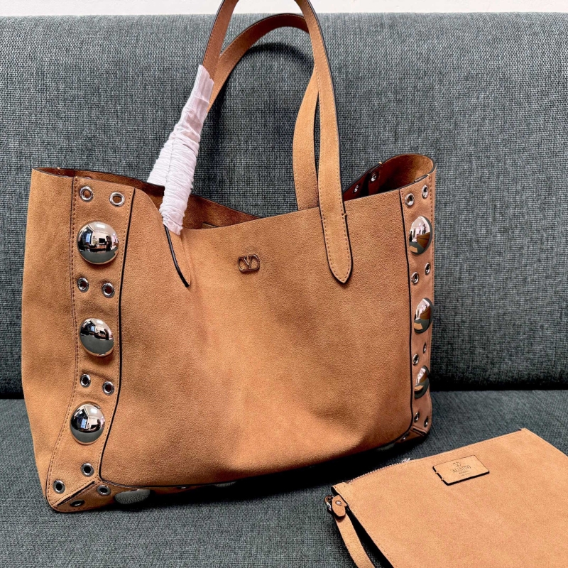 Va1e*ntin0 shopping bag